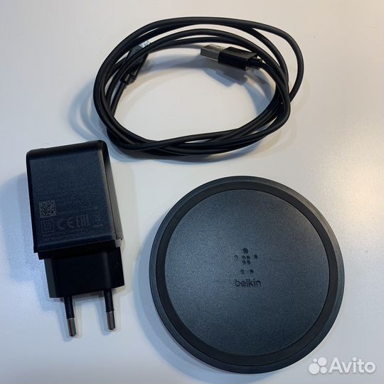 Беспроводная зарядка Belkin Boost Up