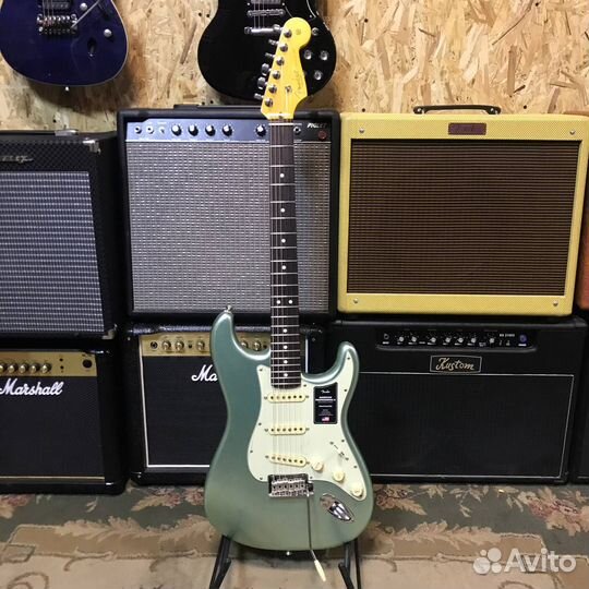 Электрогитара Fender American Professional II Stra