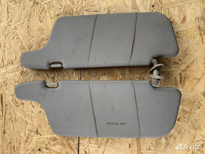 Hyundai accent козырьки