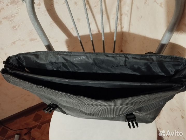 Сумка для ноутбука