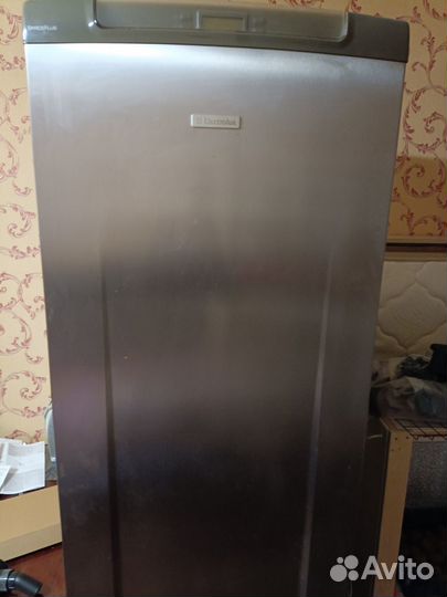 Холодильник Electrolux ERA 40633 X