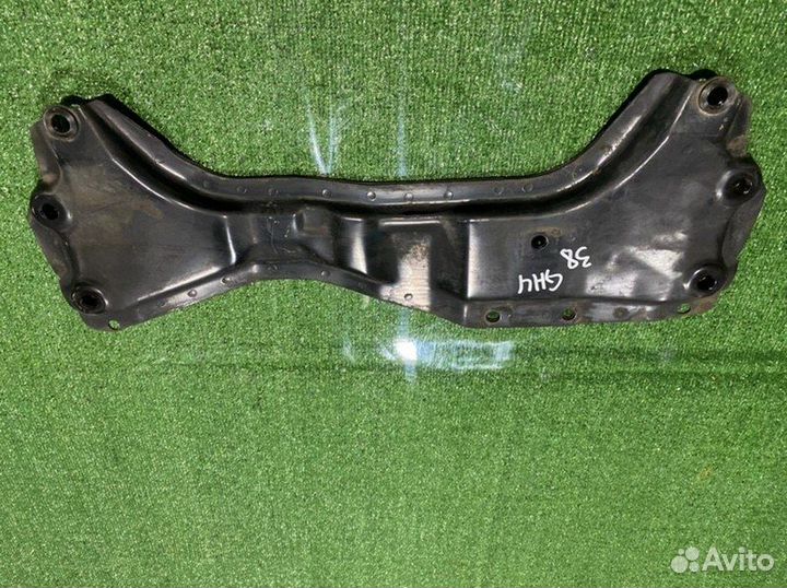 Балка подвески передняя Honda Hr-V GH4 D16A 2000