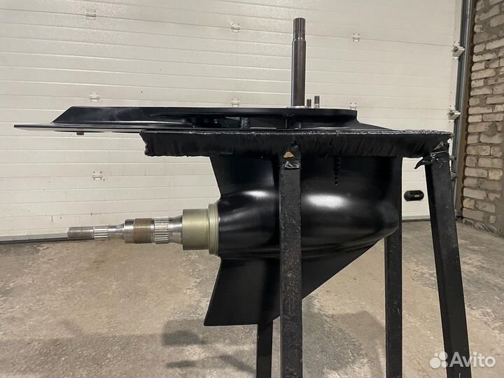 Колонка, редуктор MerCruiser bravo 3