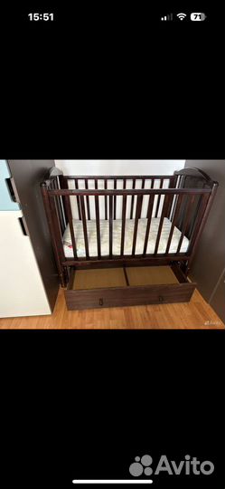 Детская кроватка