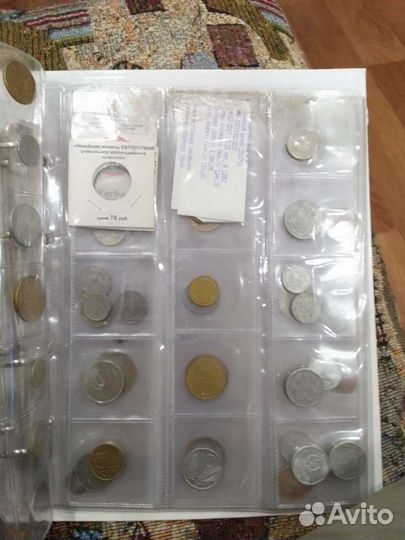 Новый альбом иностранными монетами