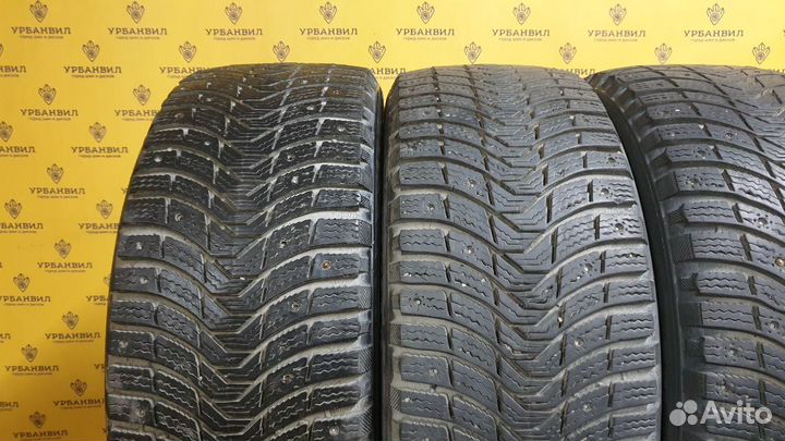Michelin X-Ice North 3 235/45 R19 99H