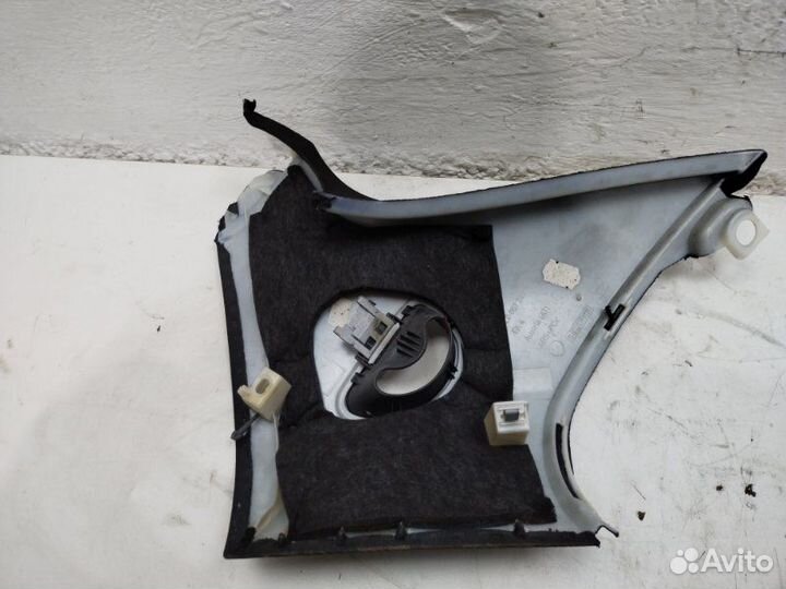 Обшивка салона левая Audi Q7 3.0 TDI 2012