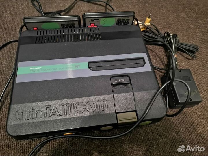 Sharp twin famicom AN-500R и AN-505