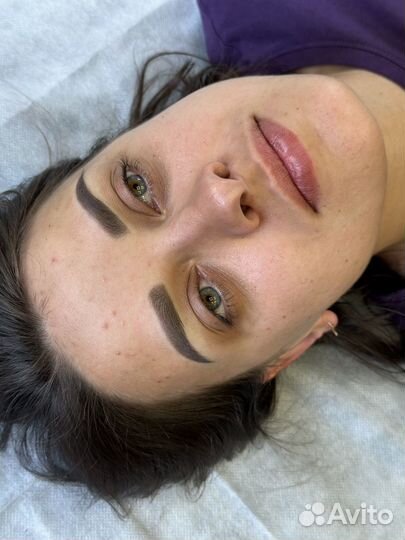 Перманентный макияж пудровые брови