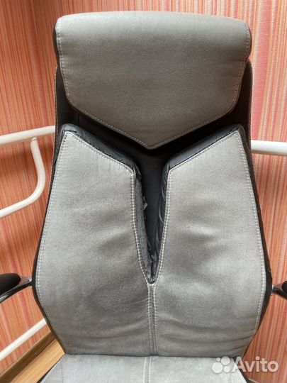 Компьютерное кресло