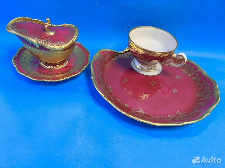 Тарелка с чашкой эгоист пурпут 24кр золочение