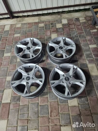 Литые диски r 15 4 114,3