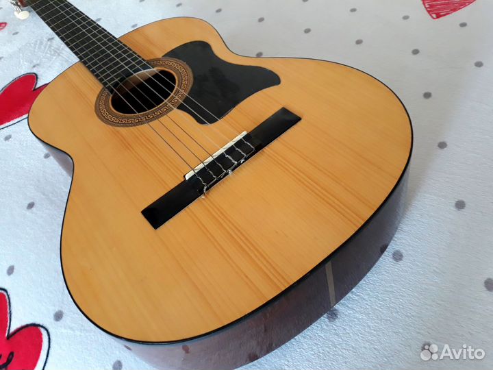 Гитара hohner hc 06