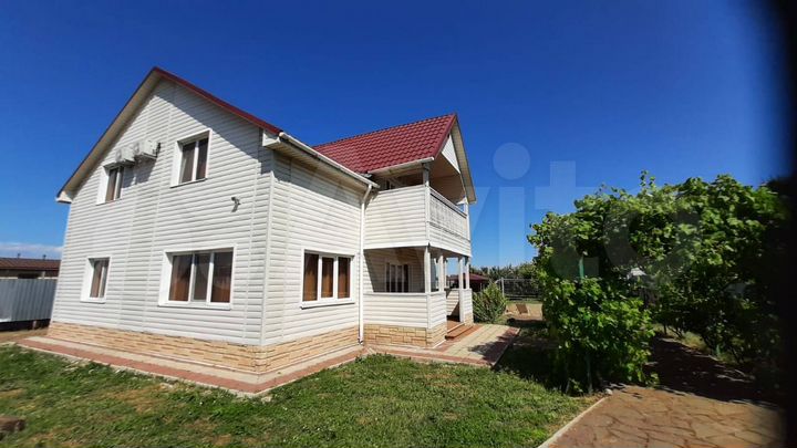 Дом 169,7 м² на участке 13 сот.