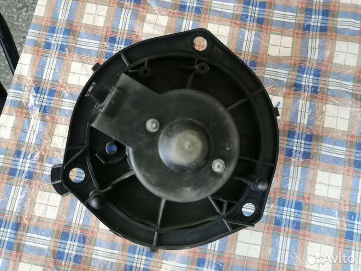 Iveco daily моторчик печки 2,3