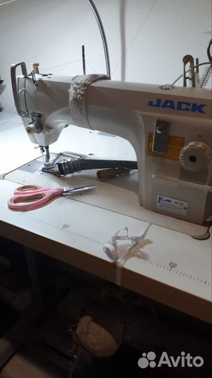 Швейная машина jack