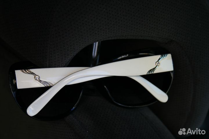 Очки солнцезащитные женские