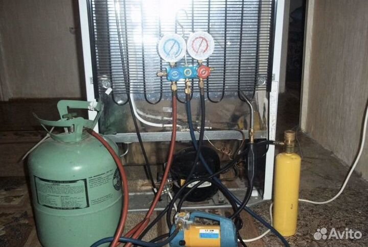 Ремонт холодильников