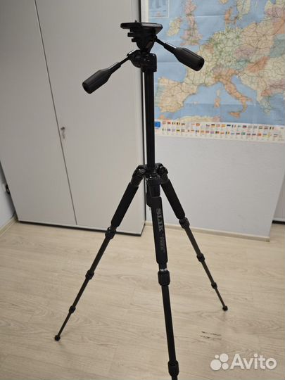 Штатив slik Pro 714 cf II