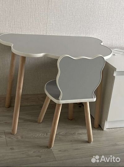 Комплект детской мебели 