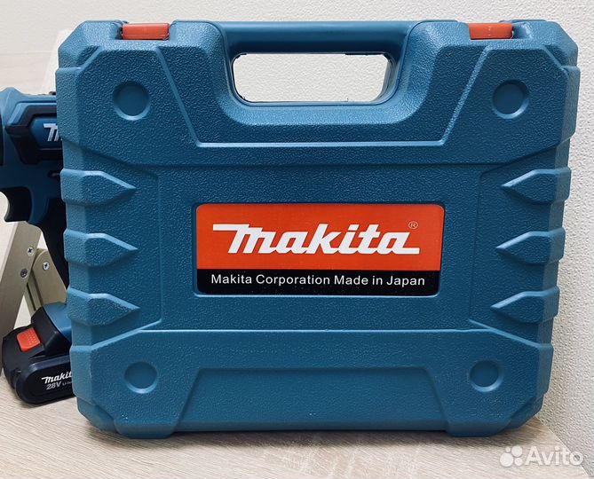 Шуруповерт Makita 18Вт (новый)