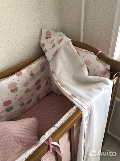 Детская кроватка