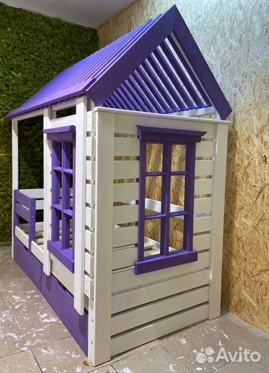 Кровать домик