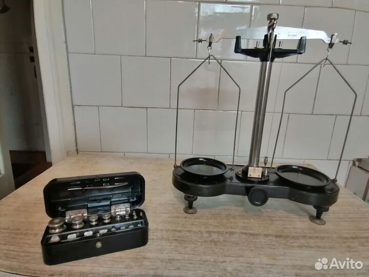 Ювелирные весы