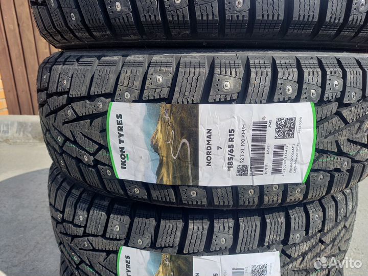 Ikon Tyres Nordman 7 185/65 R15 92T