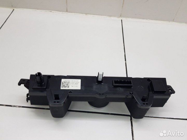 Блок климата Genesis g70