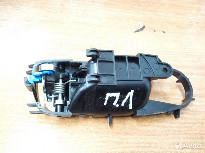 Ручка внутренняя передняя левая Chevrolet Lacetti