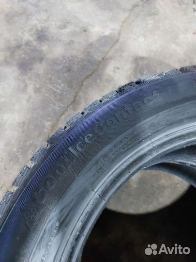 Continental ContiIceContact 235/55 R18 104T