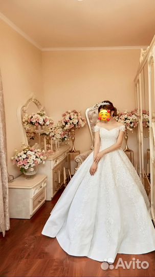 Свадебное платье пышное