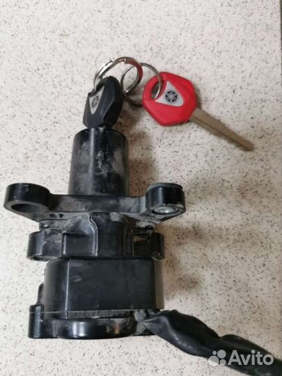 Замок зажигания с ключом Yamaha FZ8