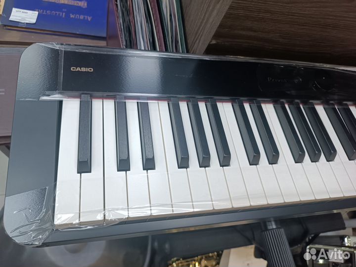 Синтезатор Casio px-s1100