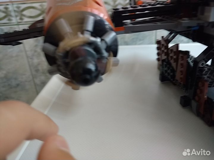 Пиратский воздушный корабль Lego