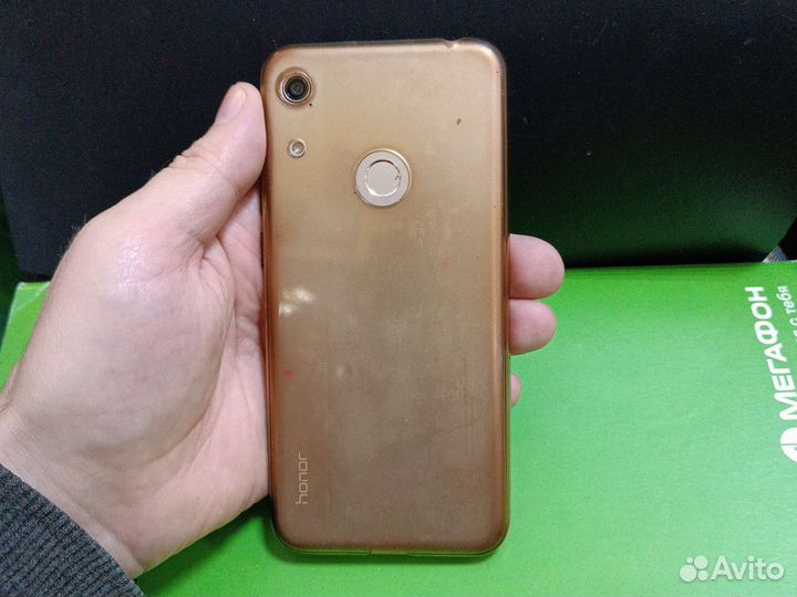 HONOR 8A, 2/32 ГБ