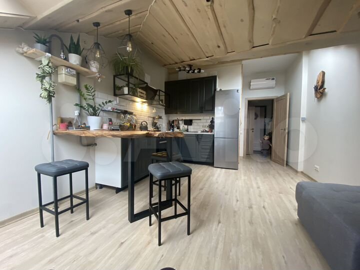 2-к. квартира, 54 м², 8/8 эт.