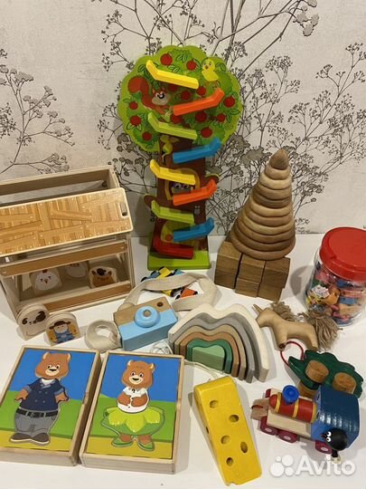 Детские развивающие игрушки из дерева