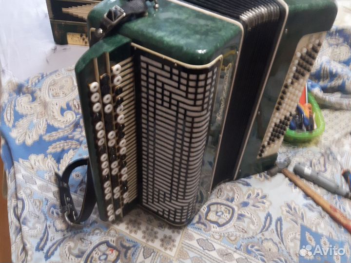Баян кировский 3