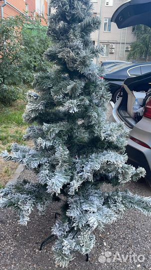 Елка искусственная