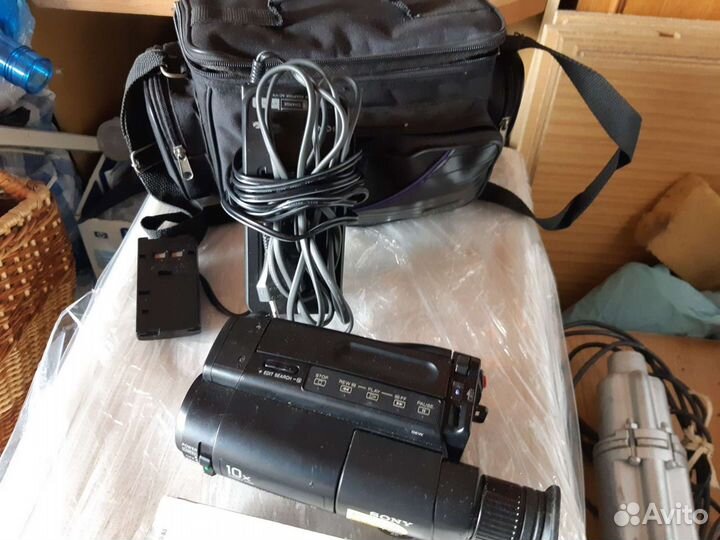 Видеокамера sony кассетная