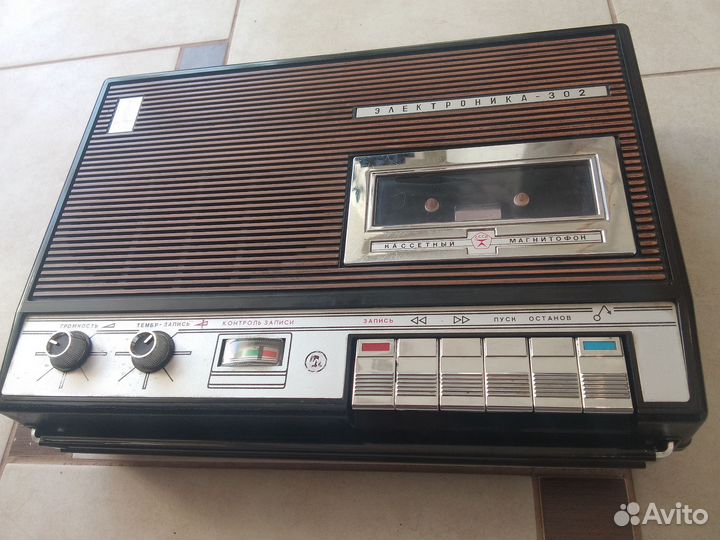 Кассетный магнитофон электроника302