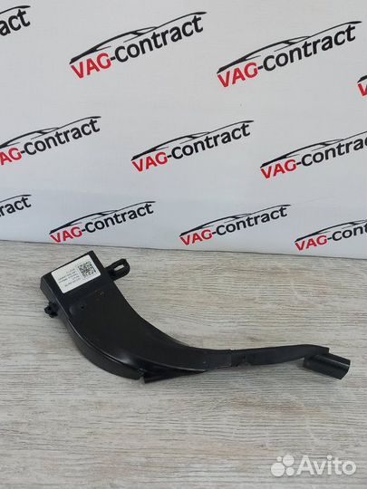 Защита топливных трубок Skoda Octavia A7 1.8 cjsa