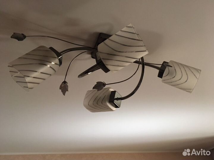 Светильник потолочный