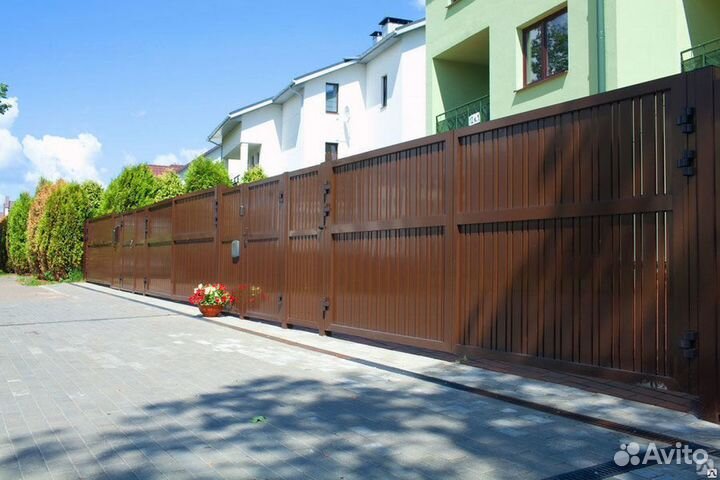 Ворота распашные Alutech