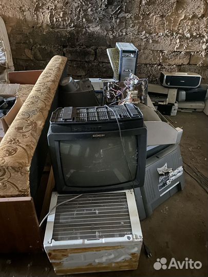 Под запчасти