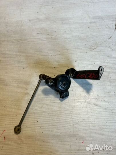 Датчик положения кузова Peugeot 607