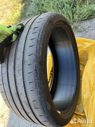 Michelin Pilot Sport 4 S 245/35 R19 93Y