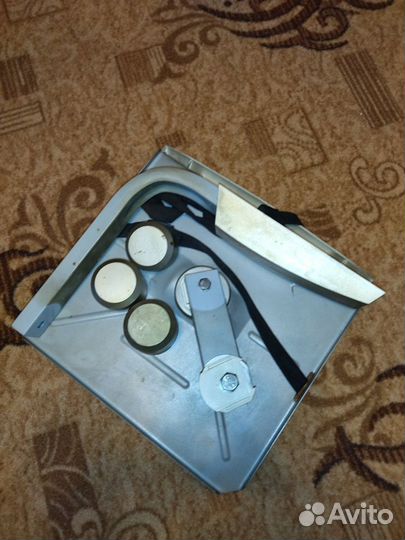 Кронштейн-полка